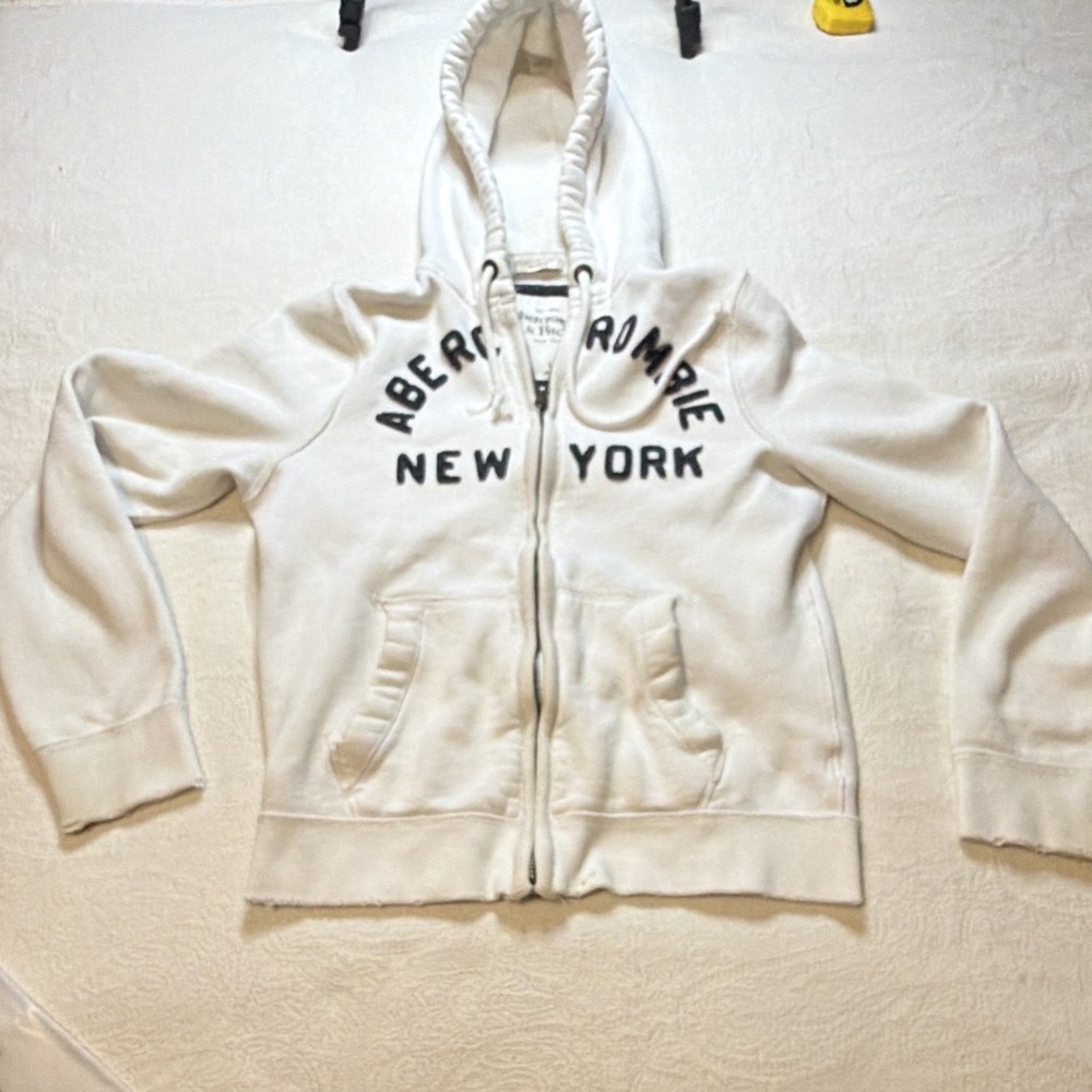 Abercrombie & Fitch New York Full Zip Hoodie Cream Spellout Logo Distressed A&F